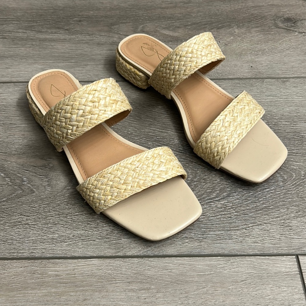Rattan sandals